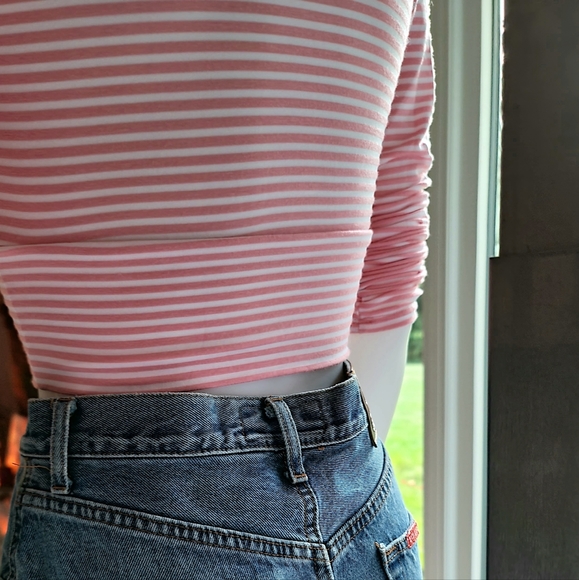 UK2LA Petite V-Neck Pink and White Wrapped Striped Crop Top Size S - Picture 7 of 12